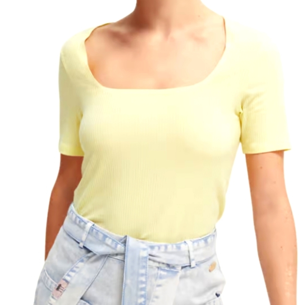 Butter Yellow Scotch & Soda Ribbed Fitted Square Neck Short Sleeve Shirt Tee